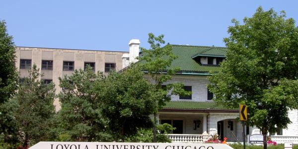 Loyola University Chicago Sign on Sheridan Avenue