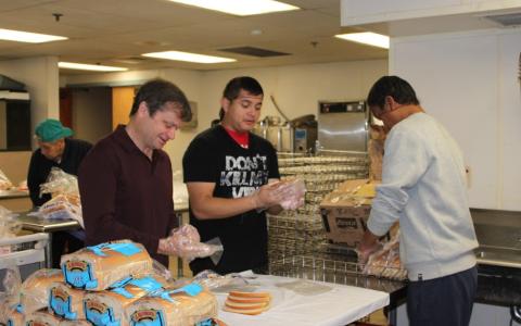 Rep. Quigley Preparing Meals with MOW Volunteers