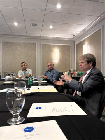 Mike Quigley meets with Hispanic American Construction Industry Association